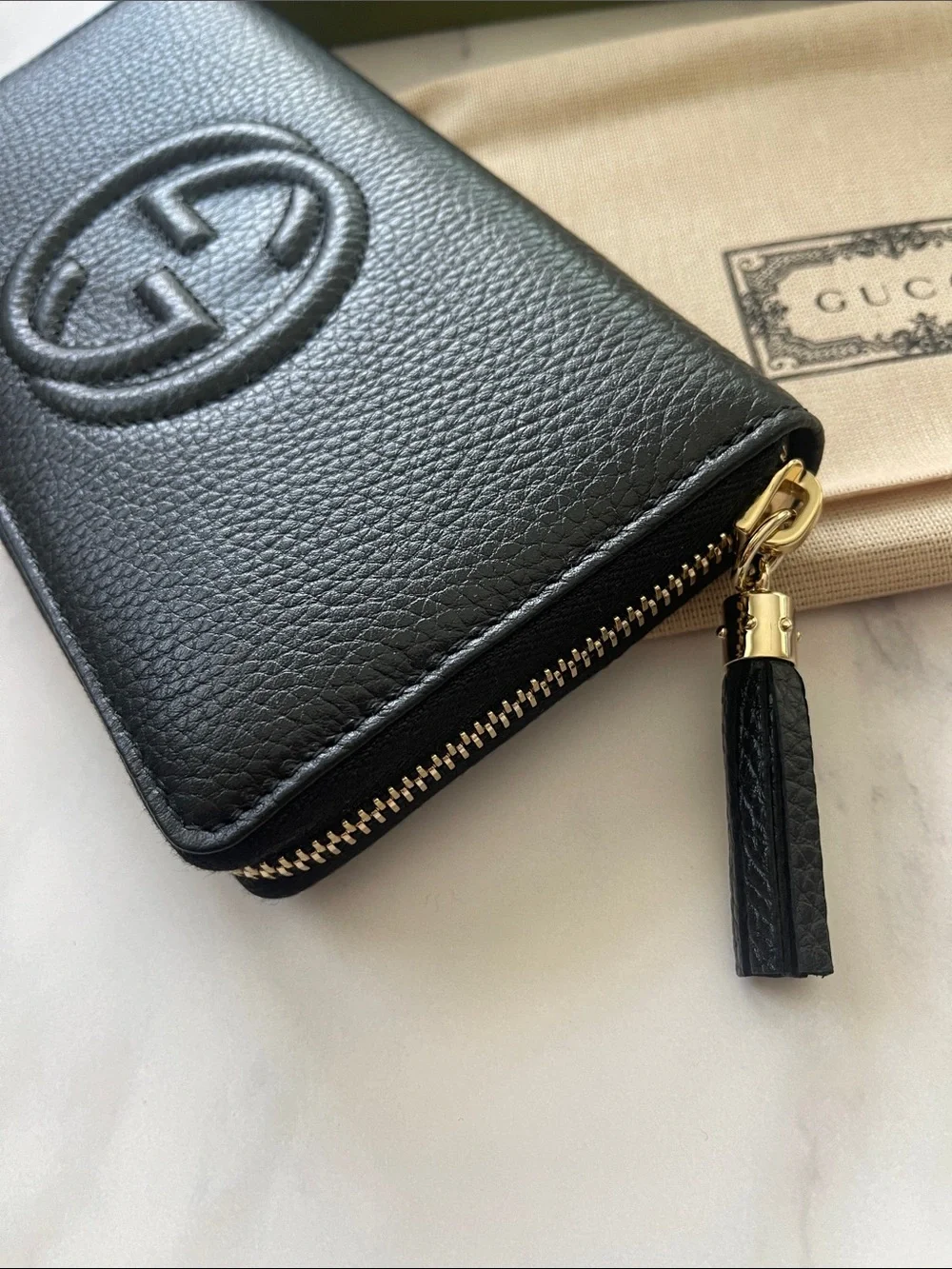 $1,170 New, Authentic Gucci Black Pebbled Leather Zip Wallet with Interlocking G - Picture 5 of 13